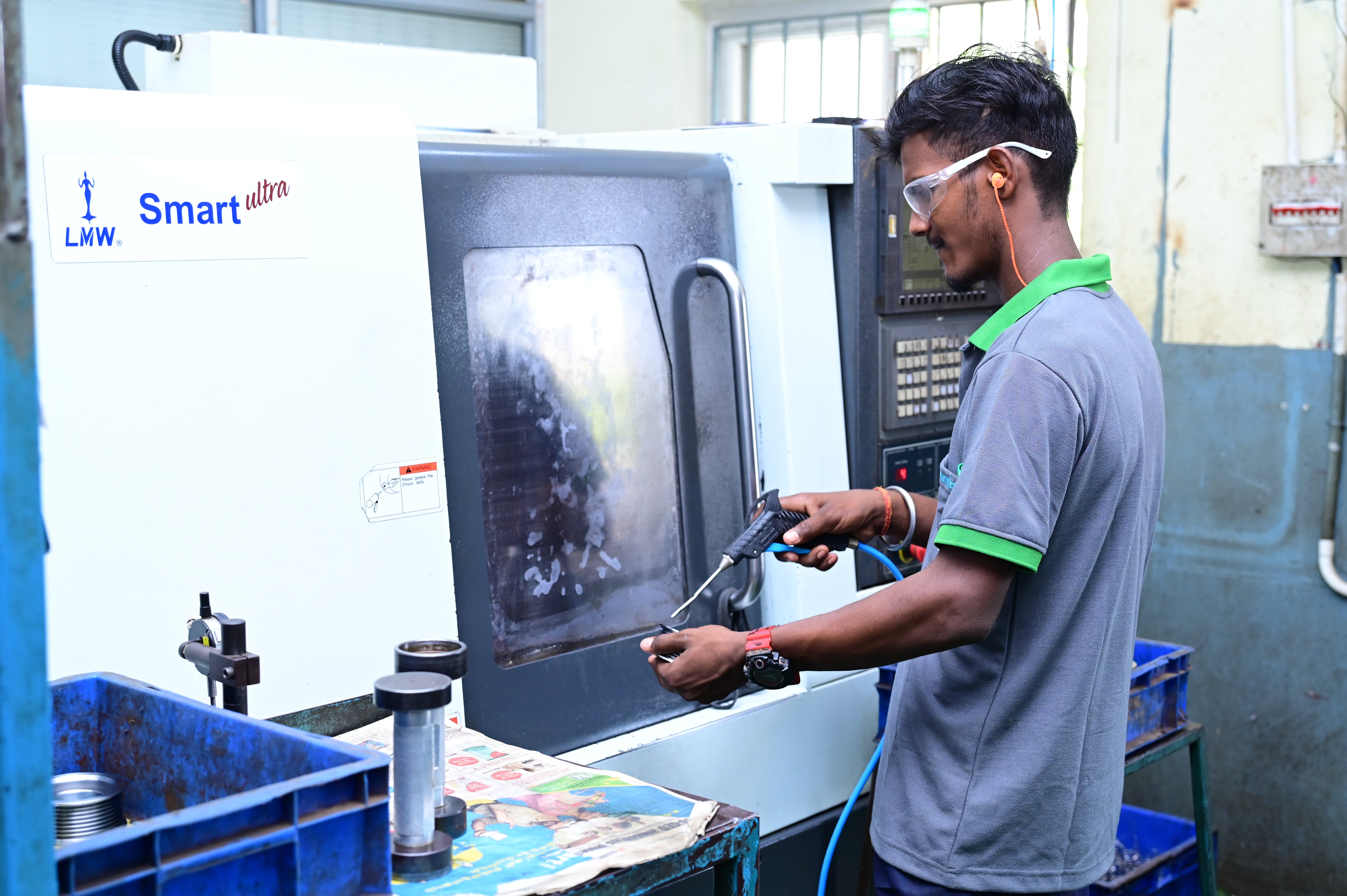 Manufacturing Unit 14